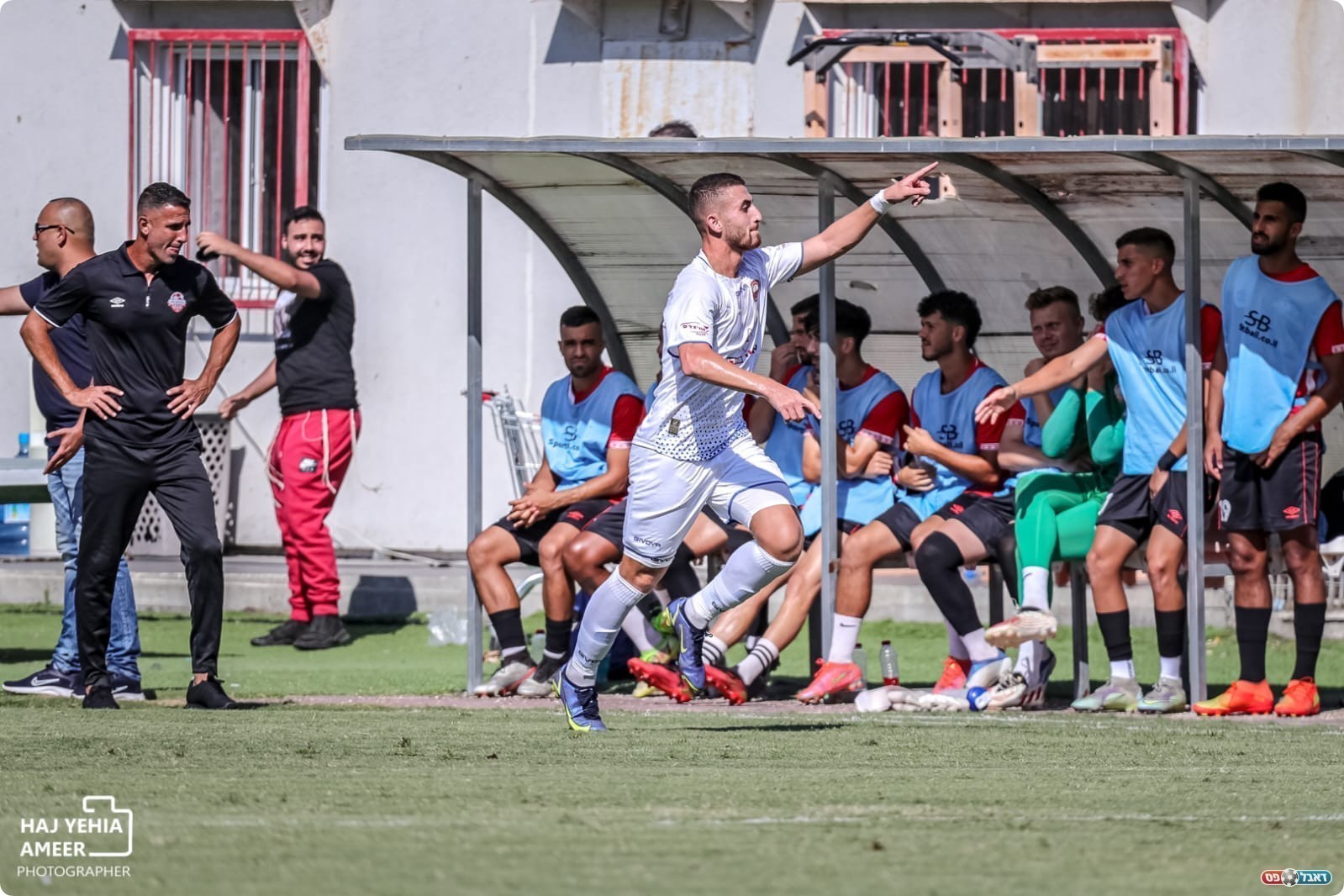 השער הראשון של רעננה (אמיר חאג׳ יחיא)